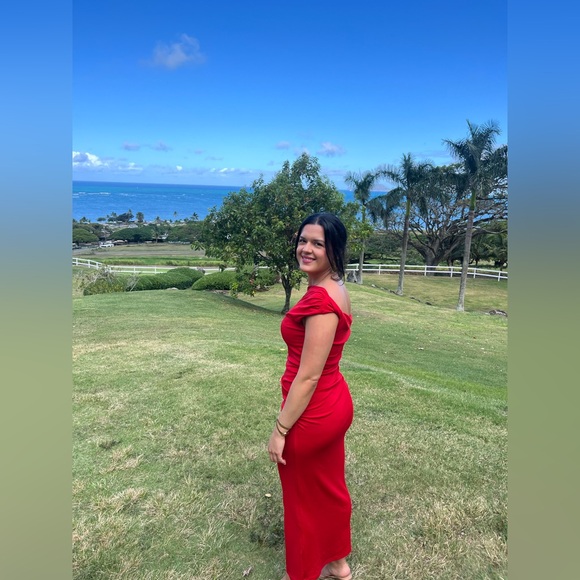 Petal & Pup Red Ruched Maxi Dress - Picture 5 of 6